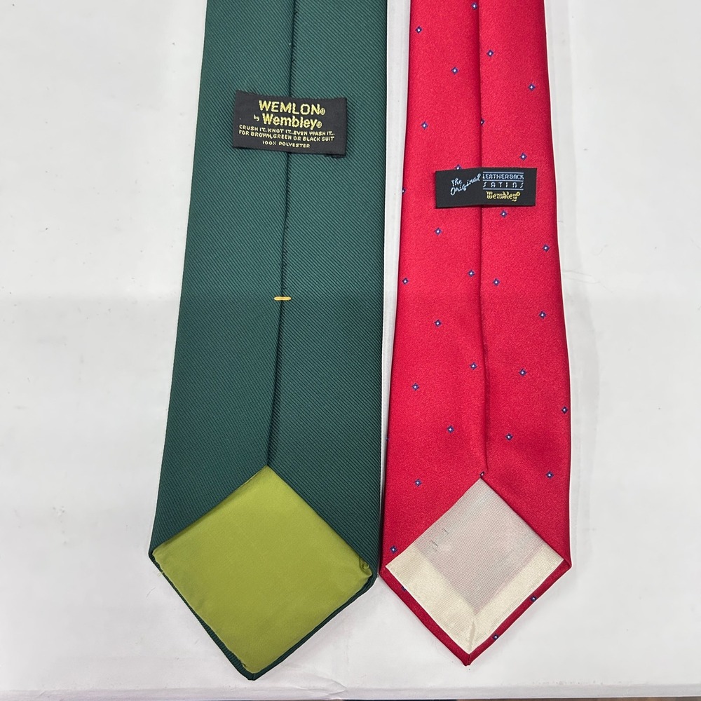 Vintage Wembley Wemlon Necktie Lot 2 Green Red Grandpacore Preppy Retro Mens